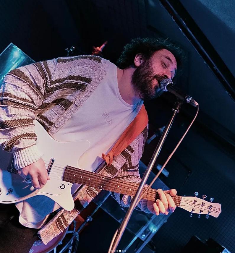 Emre Nalbantoğlu Kimdir? | Emre Nalbantoğlu Albümleri | Şans Tanımanız Gereken Sanatçı 8