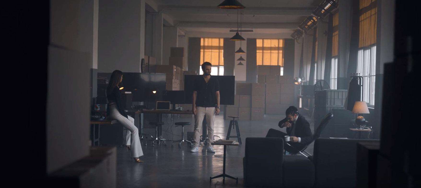 Romantik Hırsız Filmi | Romantik Hırsız Filmi Konusu | Romantik Hırsız Filmi Eleştiri | Film Önerileri 3