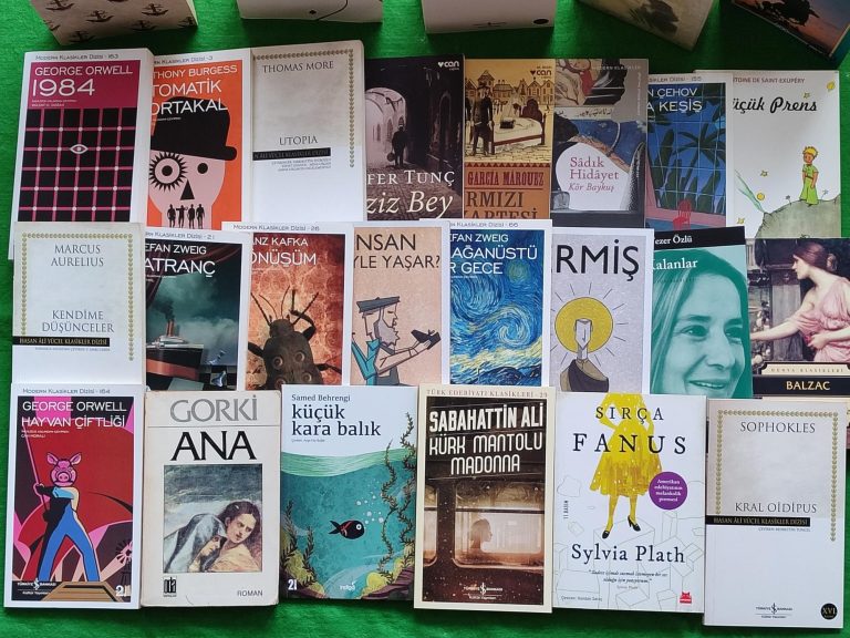 Okunması Gereken Kitaplar